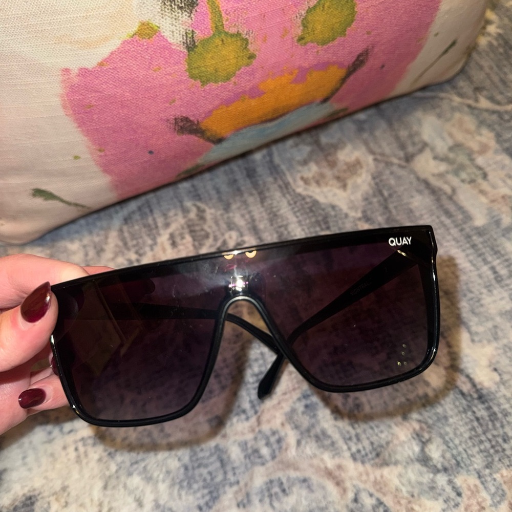 Quay Australia Black Sunglasses